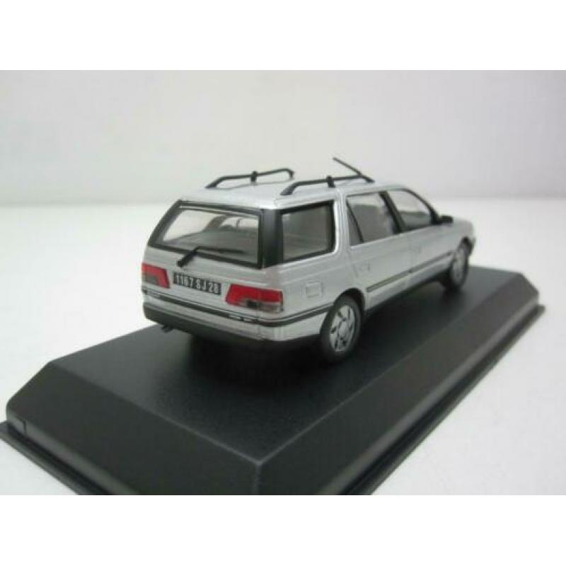 Peugeot 405 Break 1991 1:43 Norev