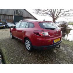 Renault Mégane Estate 1.5 dCi Dynamique Met Navi + PDC + Cli