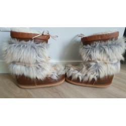 Snowboots Tommy Hilfiger maat 38-40