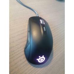 Steelseries RIVAL 110 gaming mouse