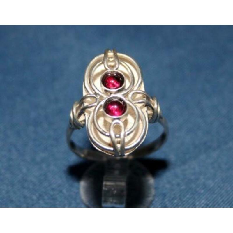 Schitterende Modernistische Zilver & Granaat Design Ring