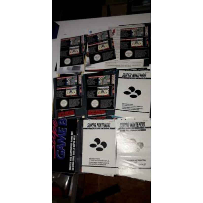 SNES handleidingen mini posters en Nintendo points