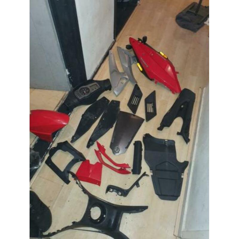 Gilera runner kappen onderdelen.