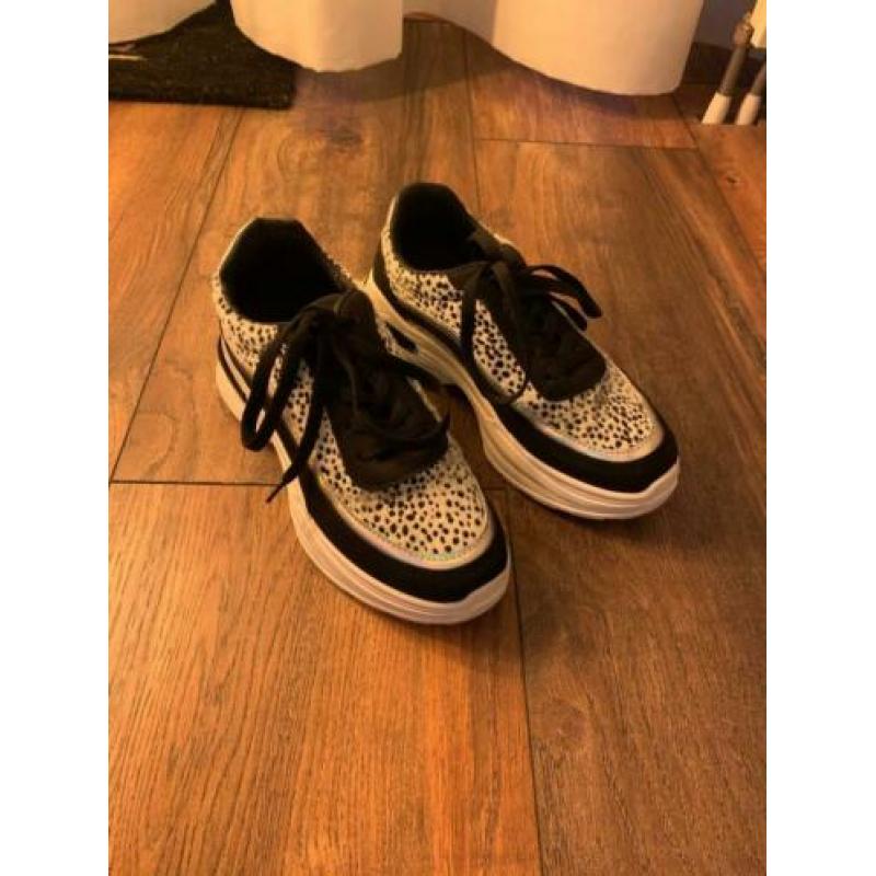 Guts en Gusto sneakers