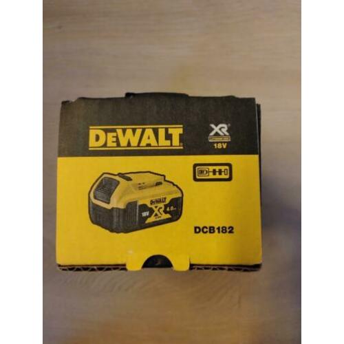 DeWALT DCB182-XJ accu (18 volt, 4.0 AH) vanaf 35,00 incl btw