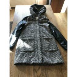 Review jas maat L