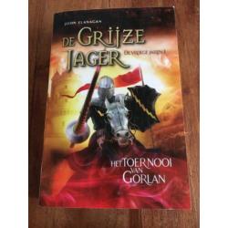 John Flanagan, de grijze jager reeks + de vroege jaren 1