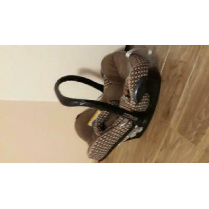 Te koop maxicosi RETRO