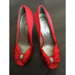 Nieuw | Rode peeptoe schoenen maat 38