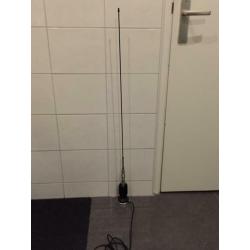 27 mc antenne met magneetveld