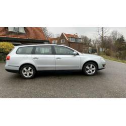 Volkswagen Passat 2.0 TDI 103KW Variant AUT 2008 Grijs