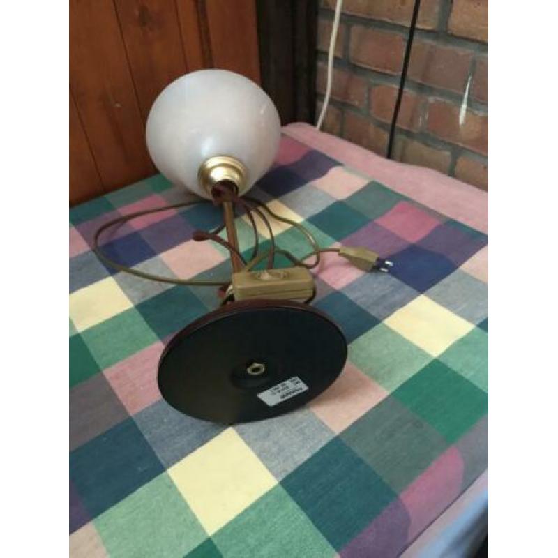 Beuraulamp of tafellamp met aan en uit-knop glas