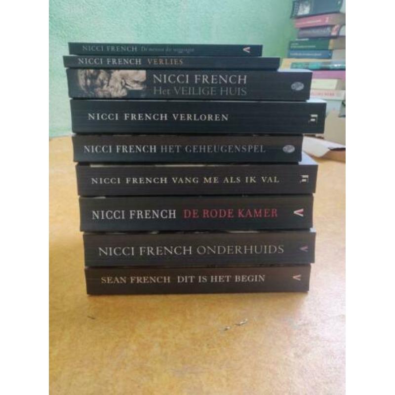 8 boeken van Nicci French en 1 van Sean French