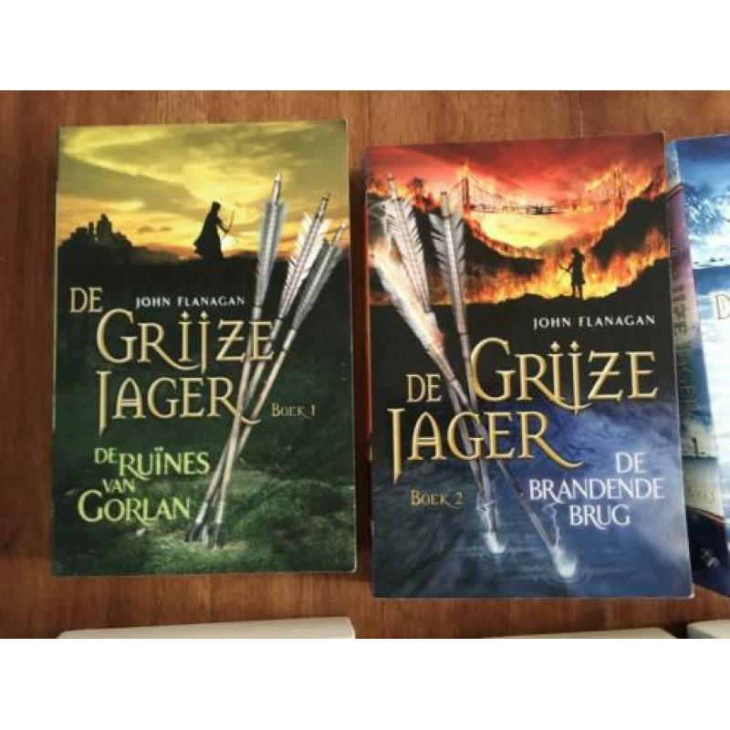 John Flanagan, de grijze jager reeks + de vroege jaren 1