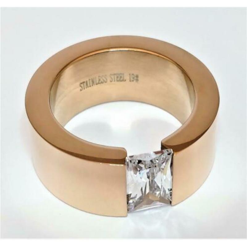 Rosé goud Stalen Ring met Rechthoekige Zirkonia. Nr. 1901119
