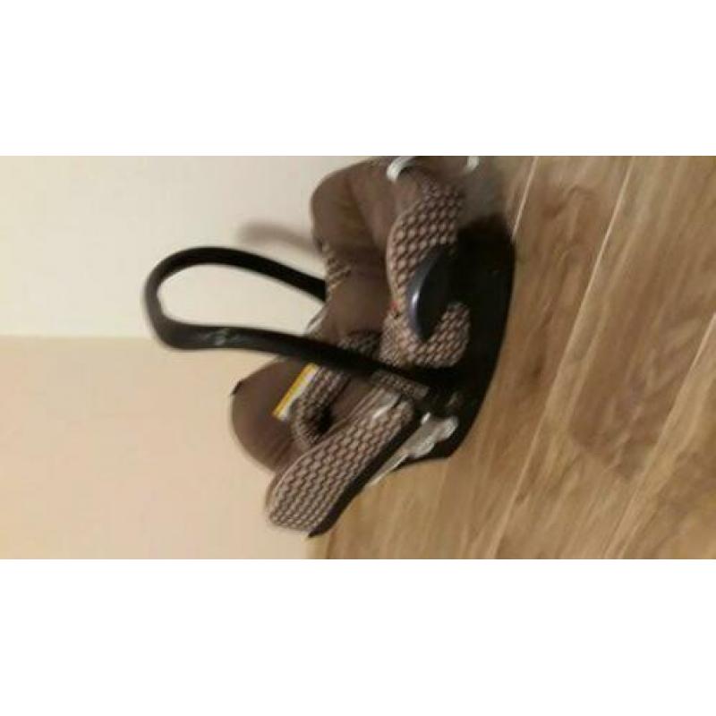 Te koop maxicosi RETRO