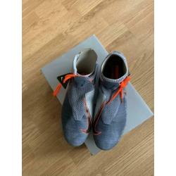Nike voetbalschoenen phantoms vapor superfly