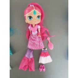 Shimmer en shine poppen