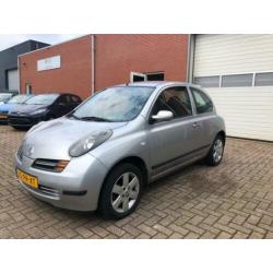 Nissan Micra 1.4 Acenta Automaat , airco , nieuwe apk
