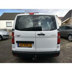 Hyundai H 300 2.5 CRDi Dynamic Airco, Laadruimte betimmering