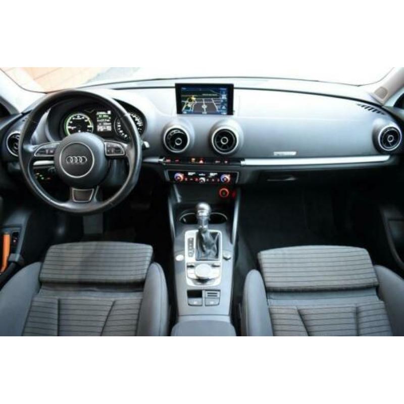Audi A3 Sportback 1.4 e-tron PHEV Ambition Pro Line plus Nav
