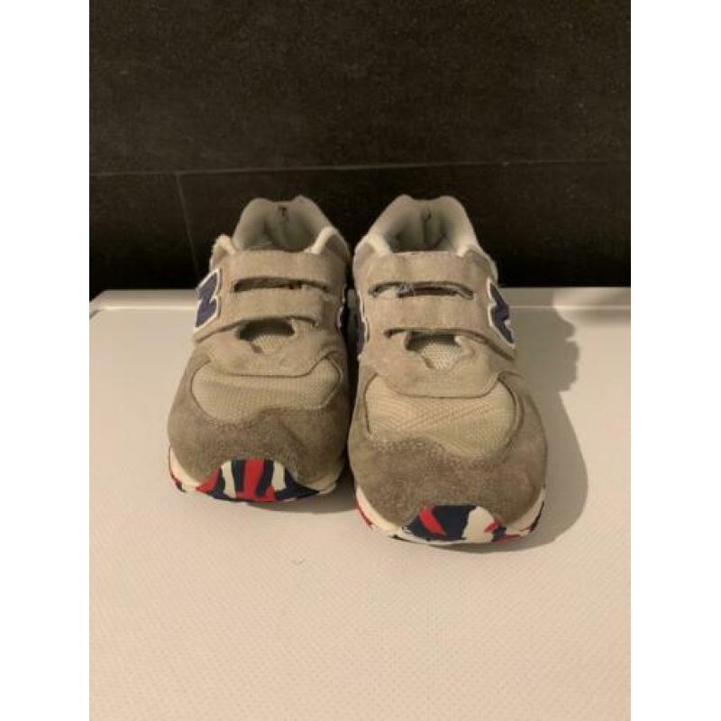 New balance jongens sneakers maat 33