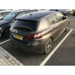Peugeot 308 1.2 130pk PureTech Allure / Dealer Onderhouden /