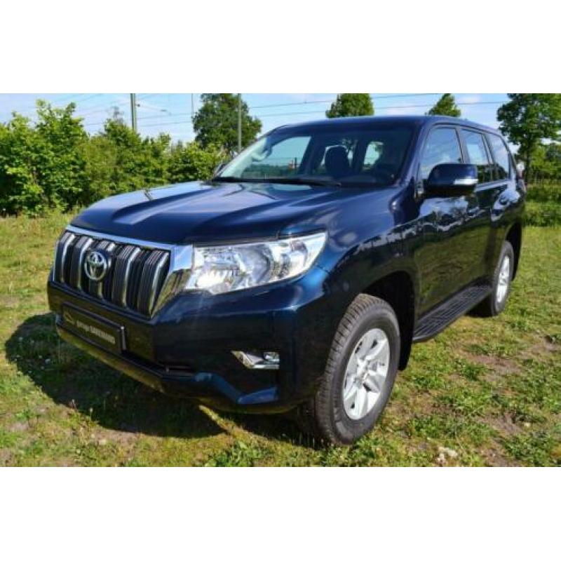 Toyota Land Cruiser 2.8 D-4D Challenger Blind van op voorraa