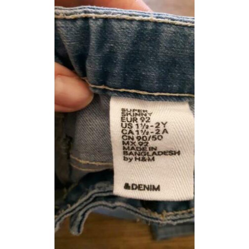 leuk spijker broekje super skinny H&M 92