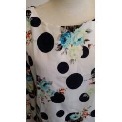 H1 mooie witte blouse smalle lijf maat 42