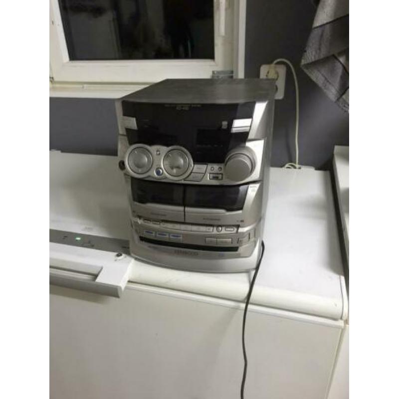 Kenwood stereo set incl boxen