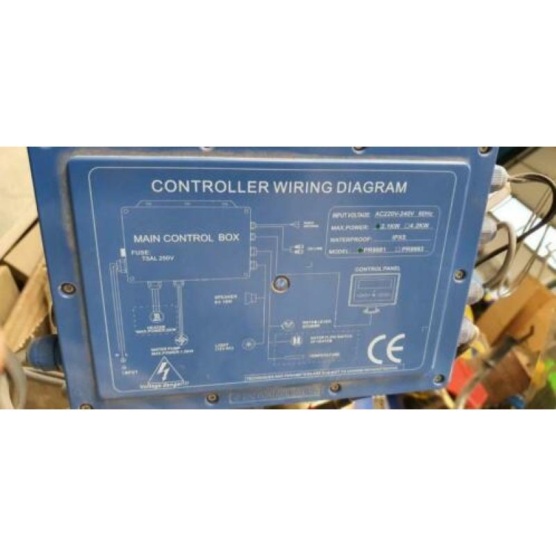 Whirlpool jacuzzi bad, radio, speaker en spot, 2 personen