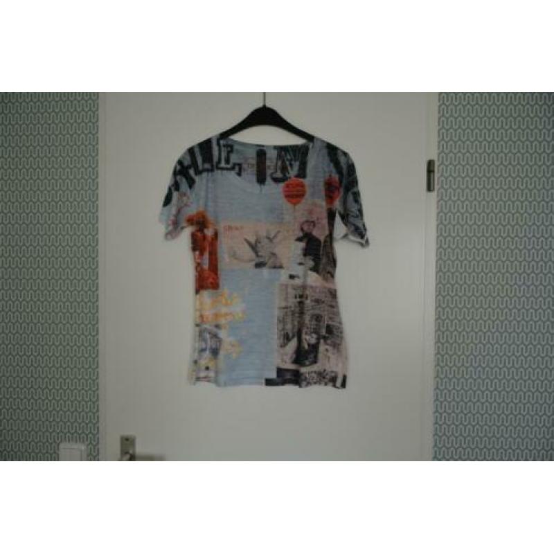 Nieuwe t-shirt .