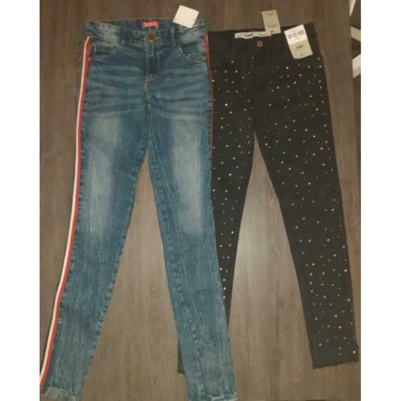 2 spijkerbroeken voor meisjes. maat 158