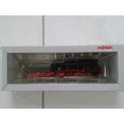 Märklin 37554 goederenstoomloc met getrokken tender van DB