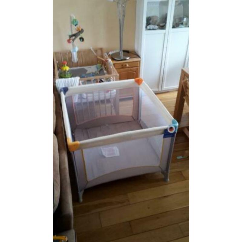 Hauck Vouwbox/ opklapbare box nieuw!