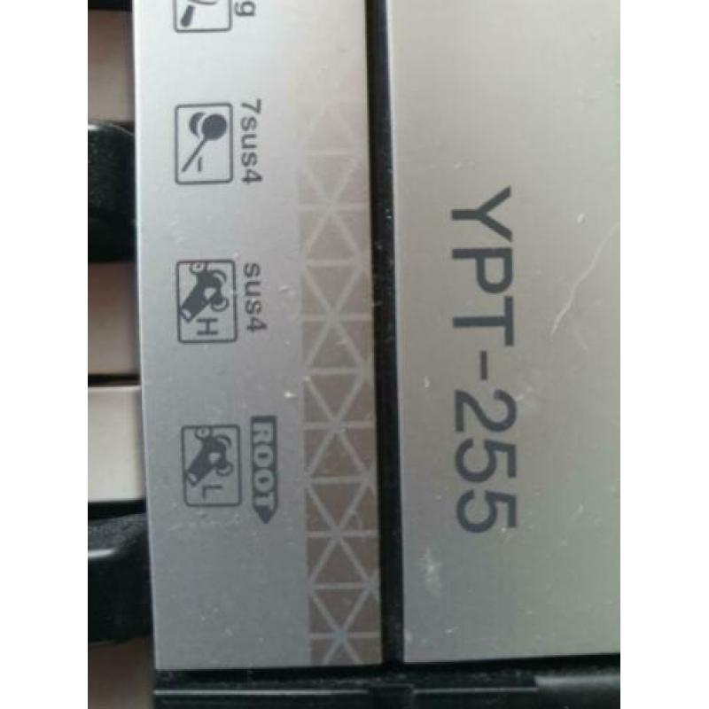 Yamaha YPT-255 KEYBOARD digitale piano