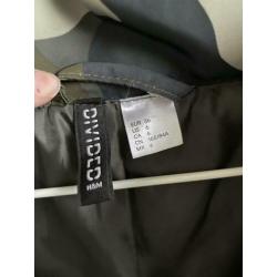 H&M camouflage pufferjacket maat S