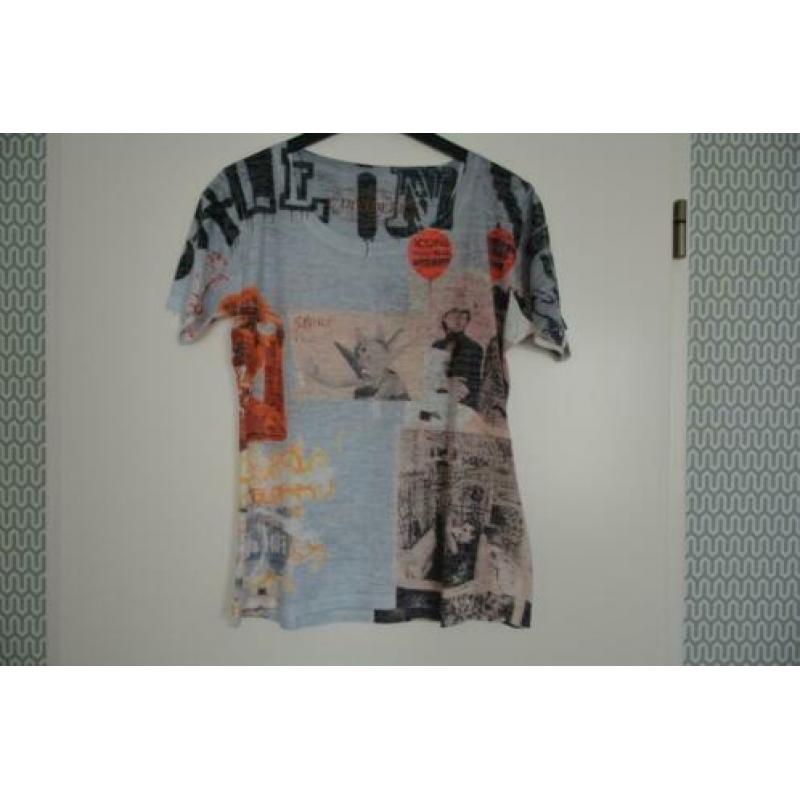 Nieuwe t-shirt .
