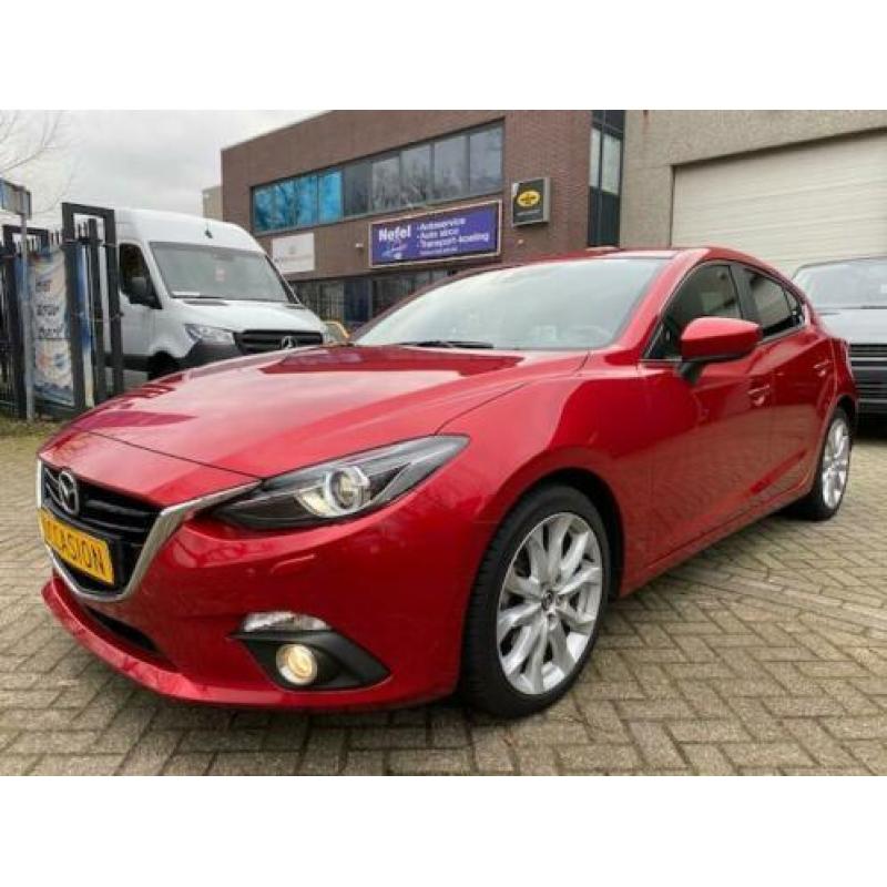 Mazda 3 2.0 SkyActiv-G 120 GT-M 18 Inch, Navi, Led / Xenon,