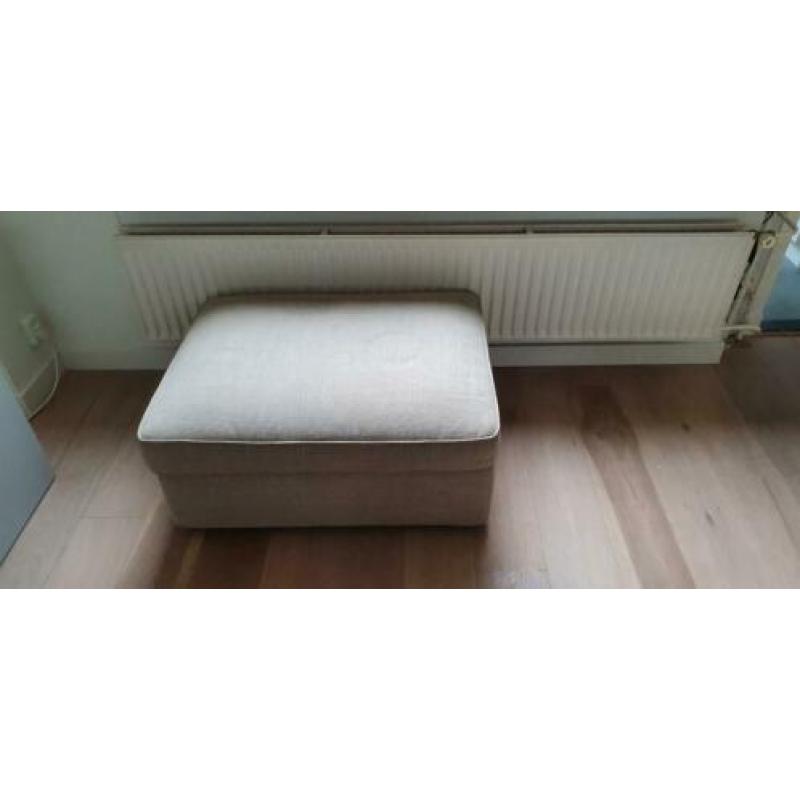 Ikea KIVIK 3-zitsbank (Hillared beige) incl. poef/hocker