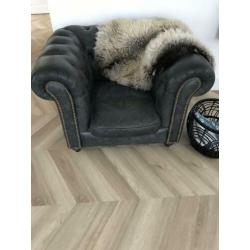 Chesterfield stoel / leren / zwarte / fauteuil / vintage /