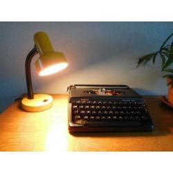Super geel retro/vintage bureaulampje, als nieuw!