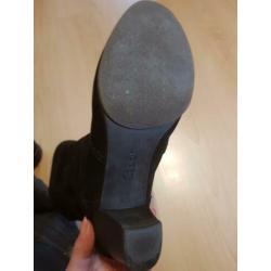 Zwarte suede laarzen gabor 39