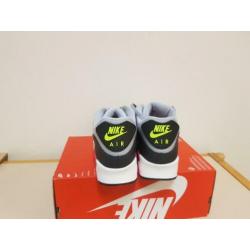 Nike airmax 90 Essential 45 homegrown/duck camo/infrared/og