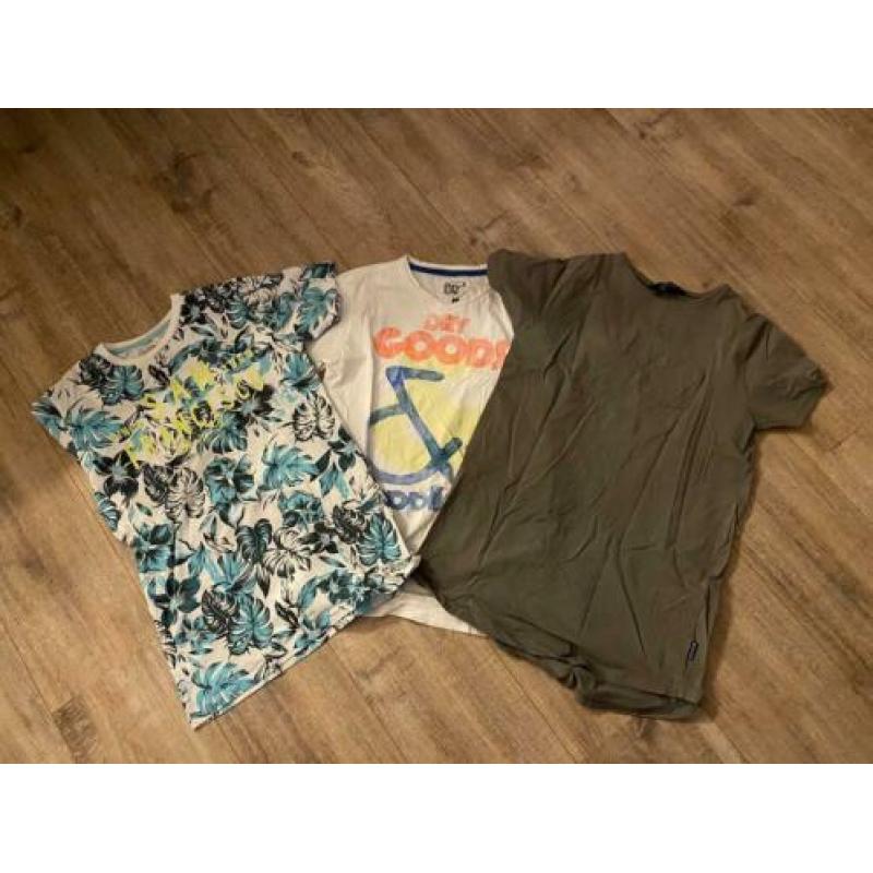 11 t shirts 152/158