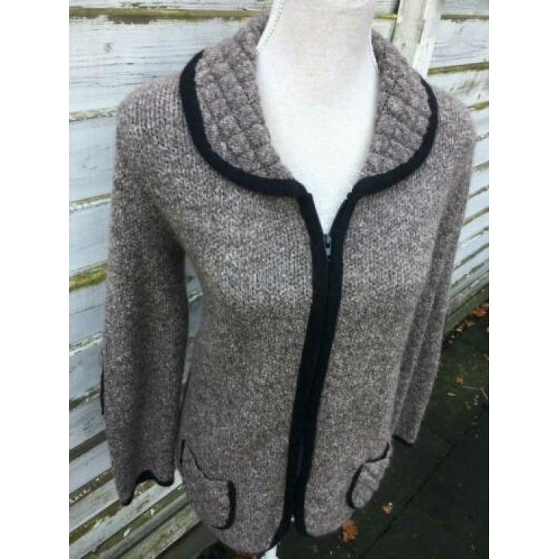 Zeer leuk Vest (met oa mohair) van Brotex mt XXL