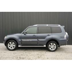 Mitsubishi Pajero 3.2 DI-D Intense (bj 2007, automaat)