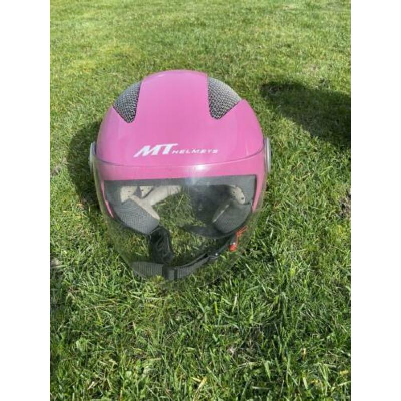 Roze scooterhelm
