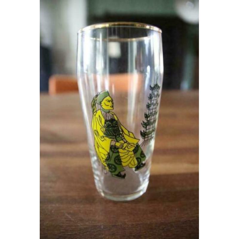 Vijf vintage longdrinkglazen, afbeeldingen diverse culturen